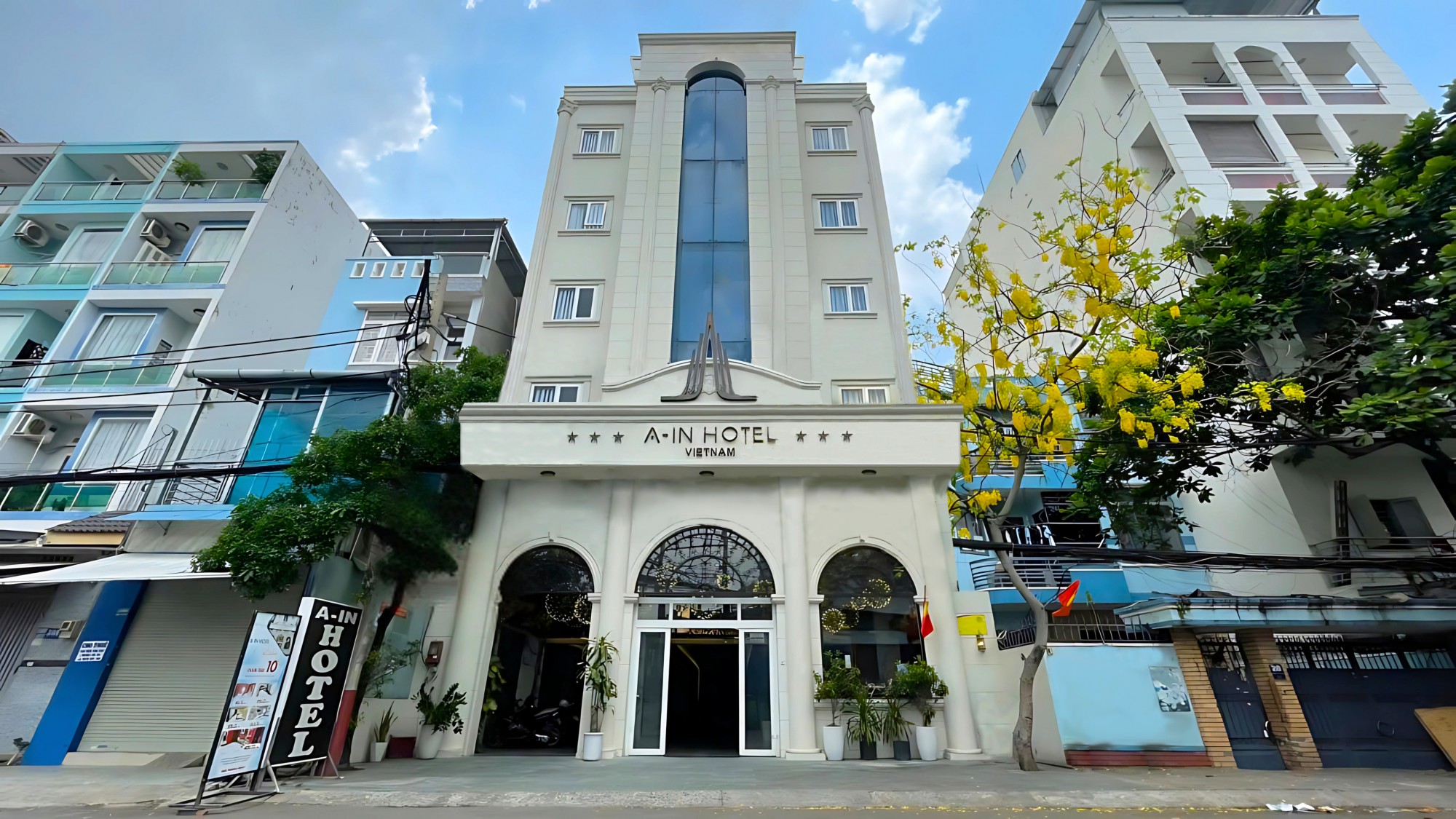 A In Hotel Atistar: Giá phòng, địa chỉ và cách đặt phòng